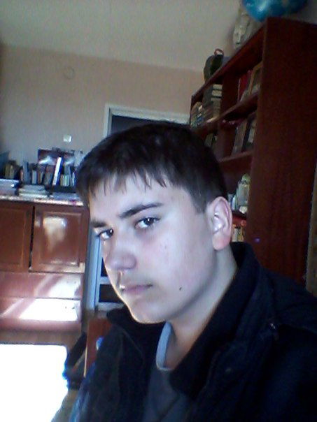 Евгеша Петров