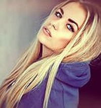 Таня Янущик