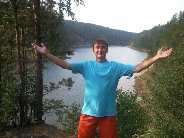 Александр Бажмин