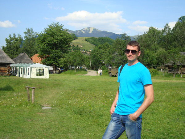 Евгений Величко