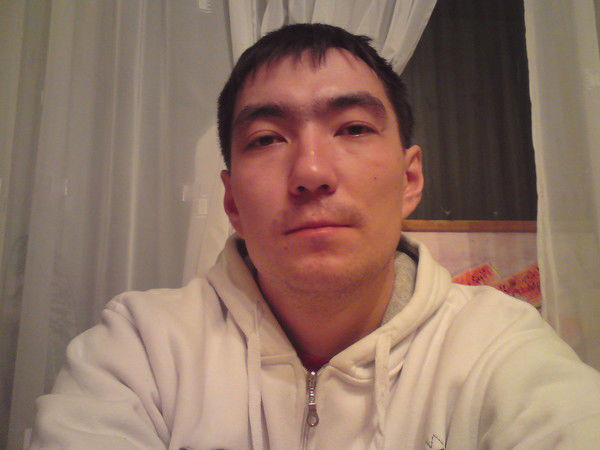 Амир Тлеуленов