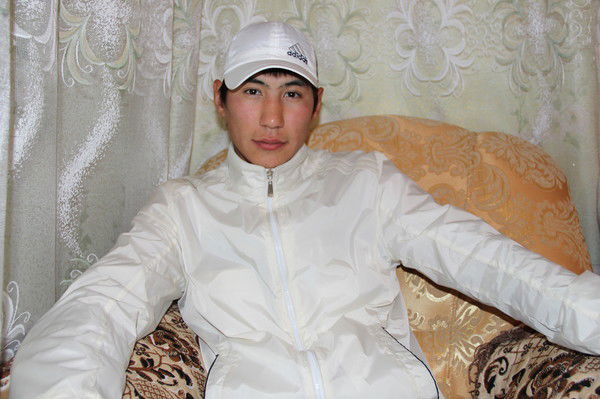 Олжас S 773 Uhm