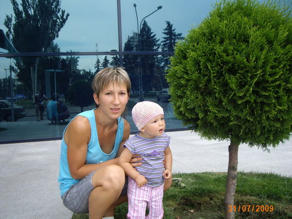 Яна Кучеренко