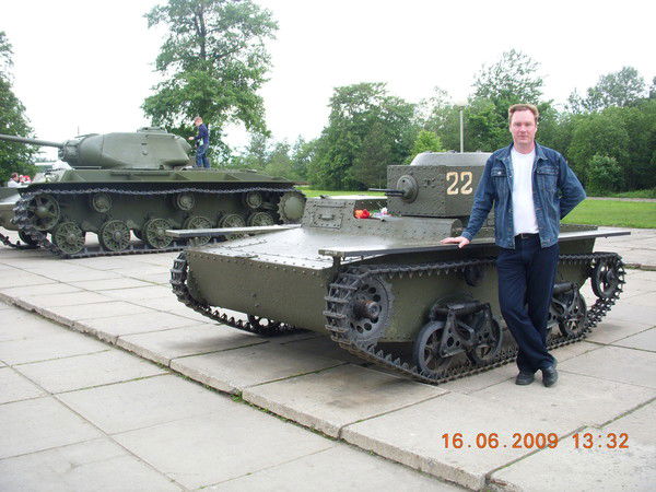 Александр Гаврилин