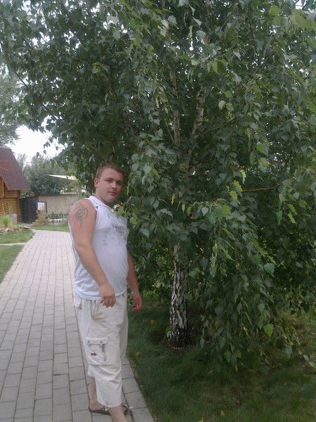 Антон Скажутин