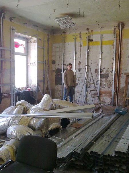 Денис. Вячеславович.