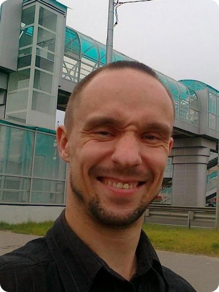 Юрий Фролов