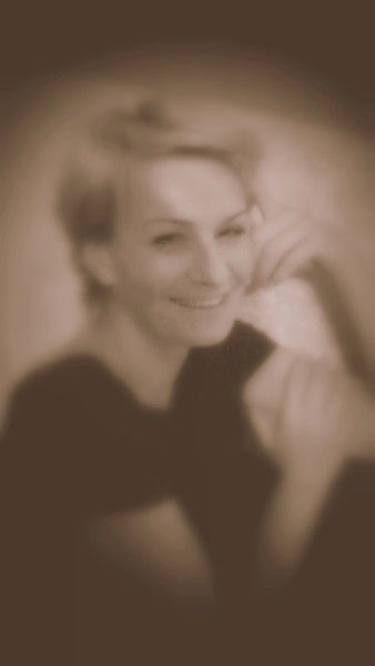 Елена Елена