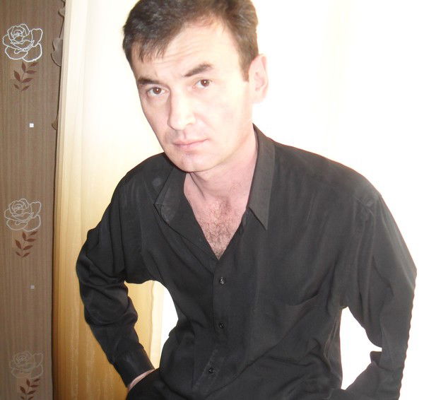 Евгений Изатов