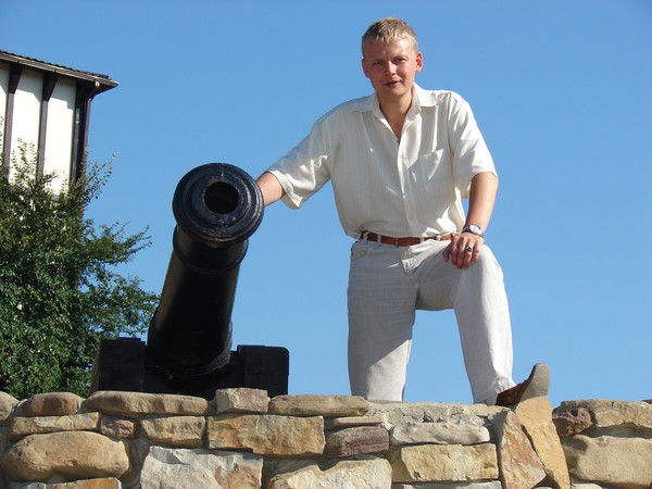 Виктор Батов