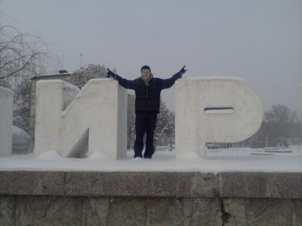 Эрнес Нежмединов