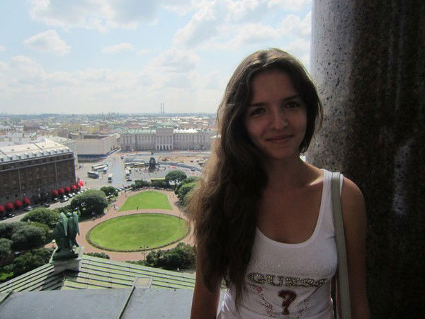 Лена Суминова