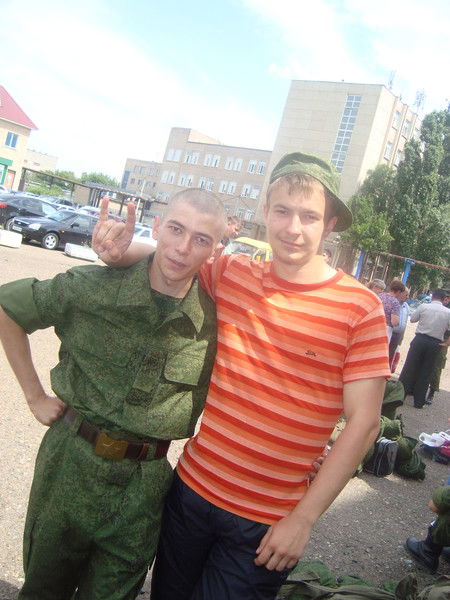 Паша Наумов