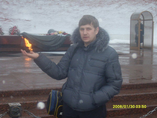 Олег Анисимов