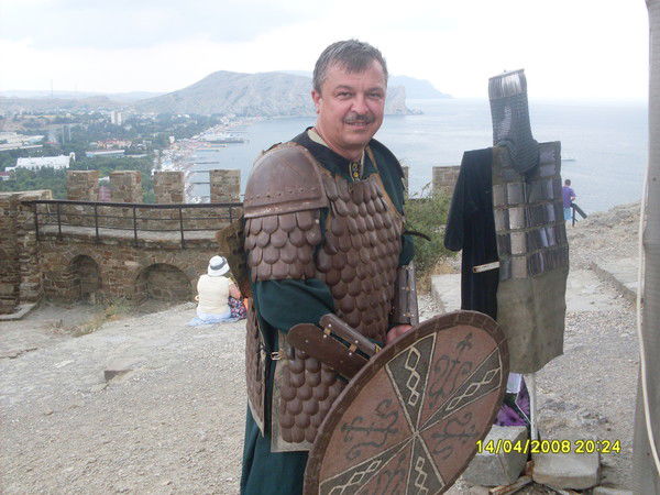 Роман Леонтьев