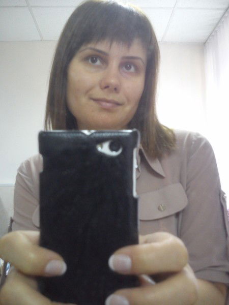 Анна Захарова