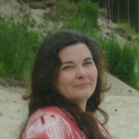 Юля Галынская