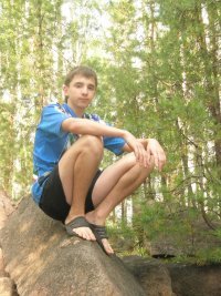 Максим Сураченков