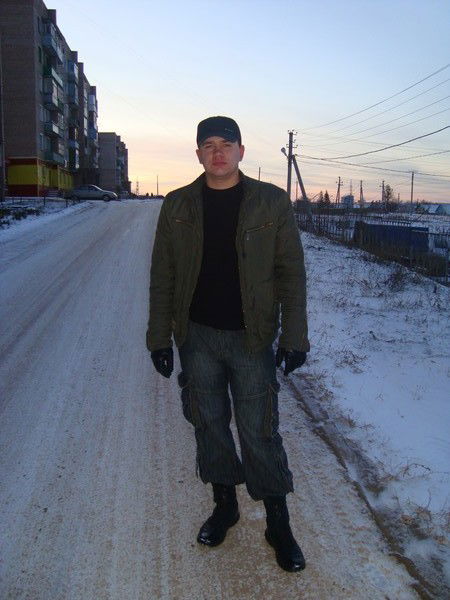 Леонид Власенко