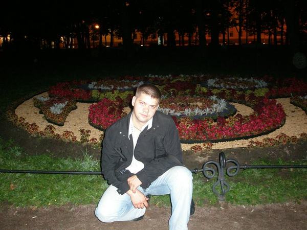 Дмитрий Бушманов