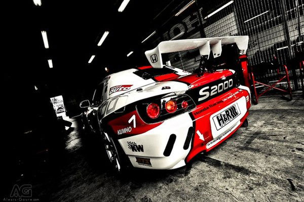 Денис Хомич