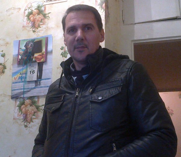 Виктор Белов