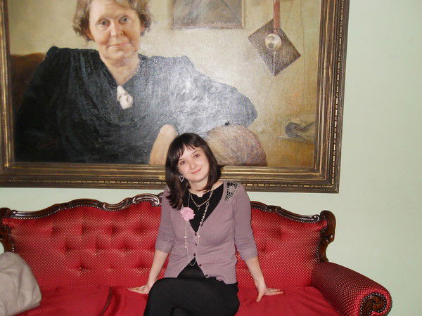 Елена Серякова