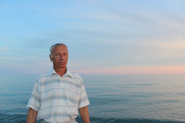 Александр Гуров