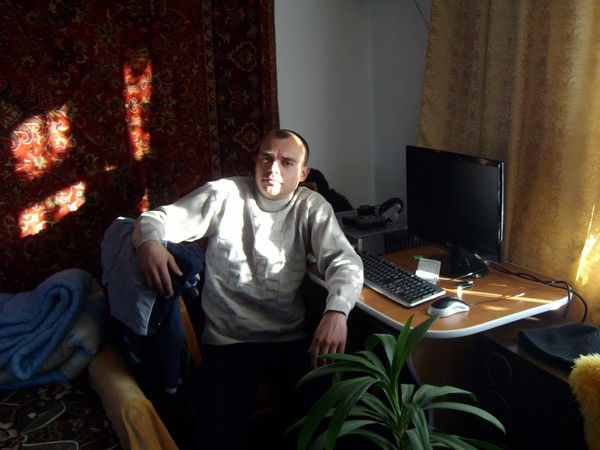 Андрей Белов