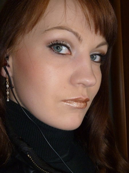 Таня Лисенок)))