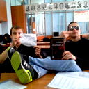 Кто Там