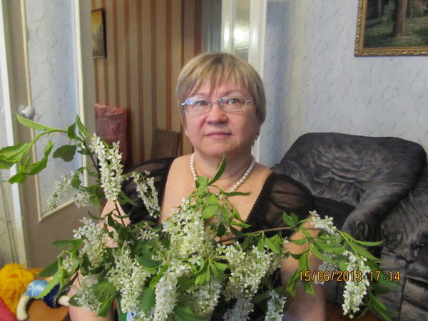 Зоя Кропотова