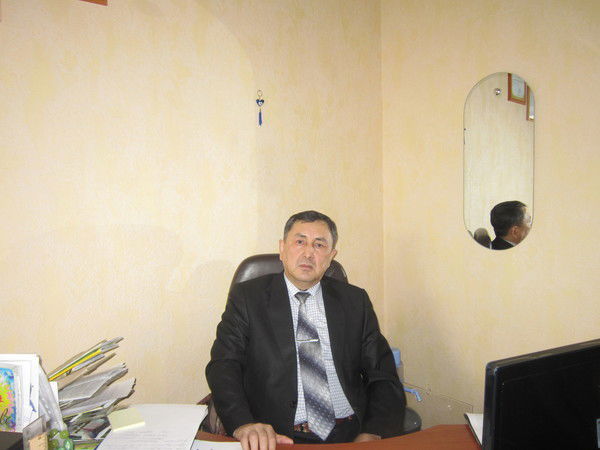 Малик Махметов