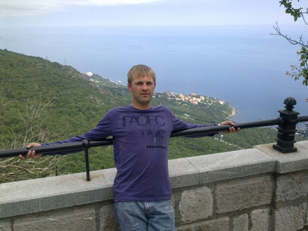 Андрей Коновалов