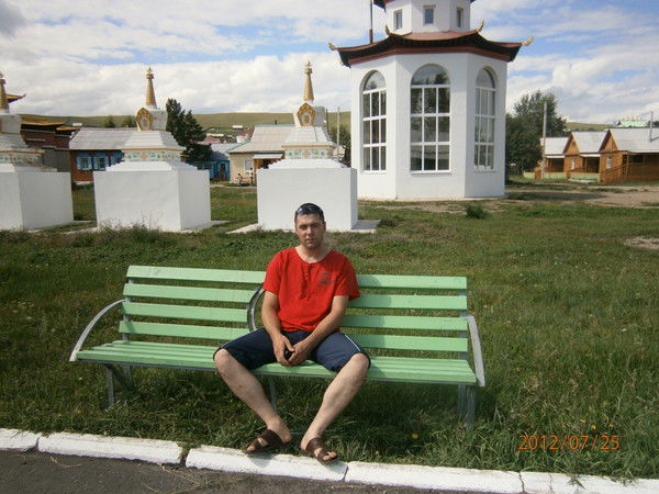 Николай Астраханцев