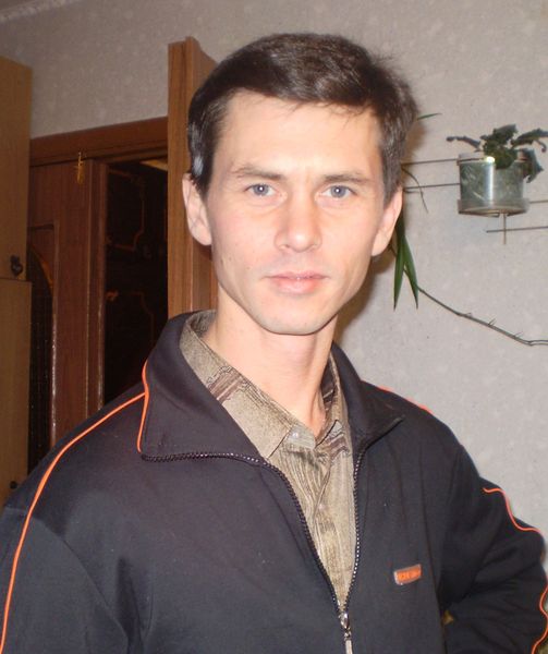 Денис Мезенцев