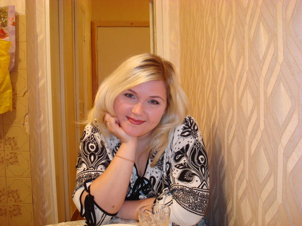 Наташа Форост