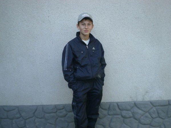 " Валера "москогло