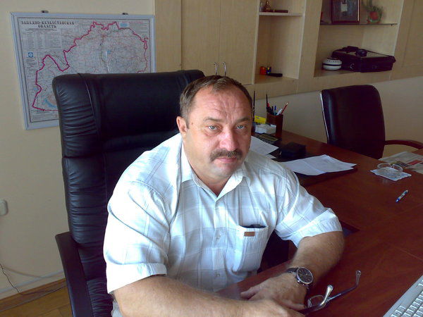 Анатолий Попов