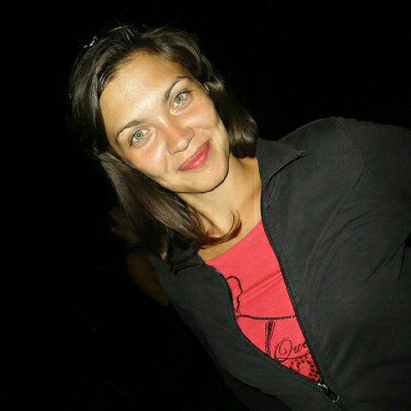 Наташа Сурина