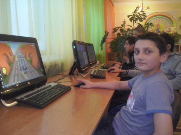 Ахмед Асланов