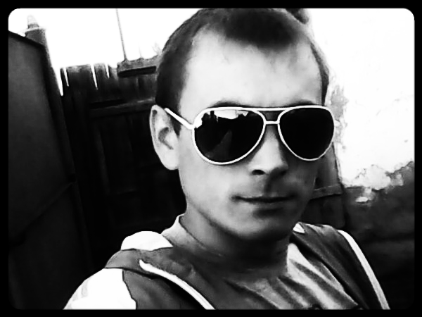 Андрей Крамаренко