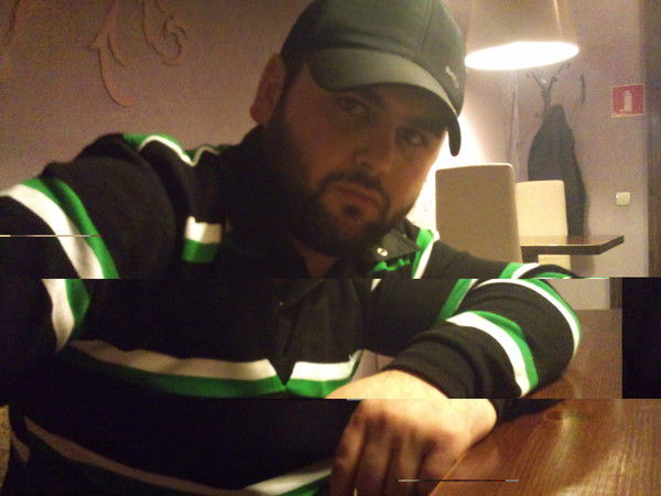 Гарик Симикян