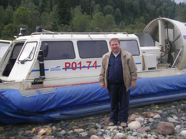 Александр Николаев