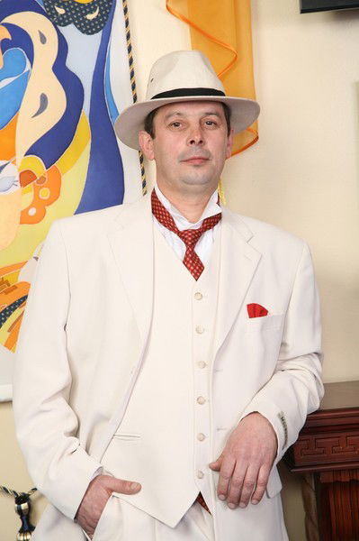 Рифат Газизов