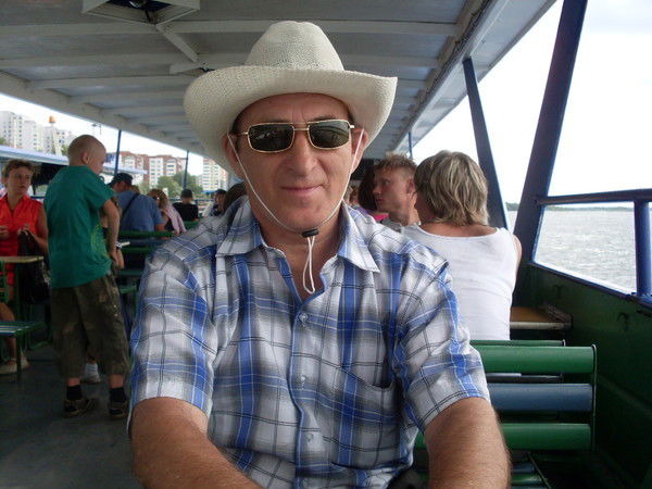 Юра Голиков