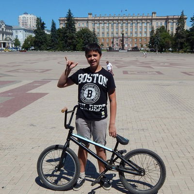 Руслан Зейналов