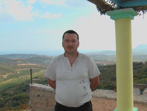 Толя Диковицкий