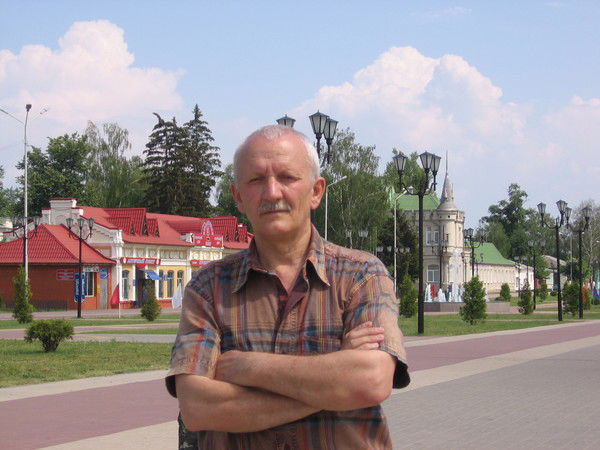 Евгений Власенко