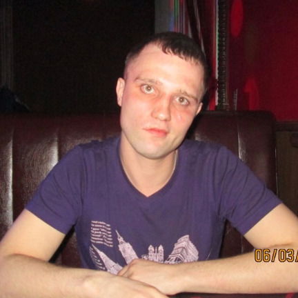 Антон Азаров